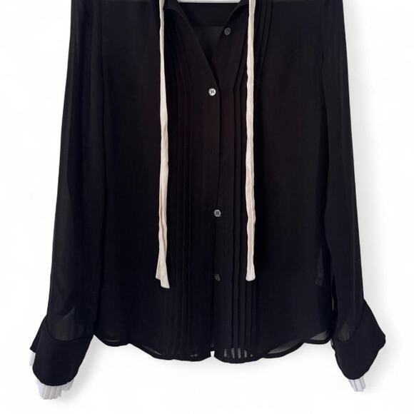 Frame long sleeve button - Picture 4 of 5